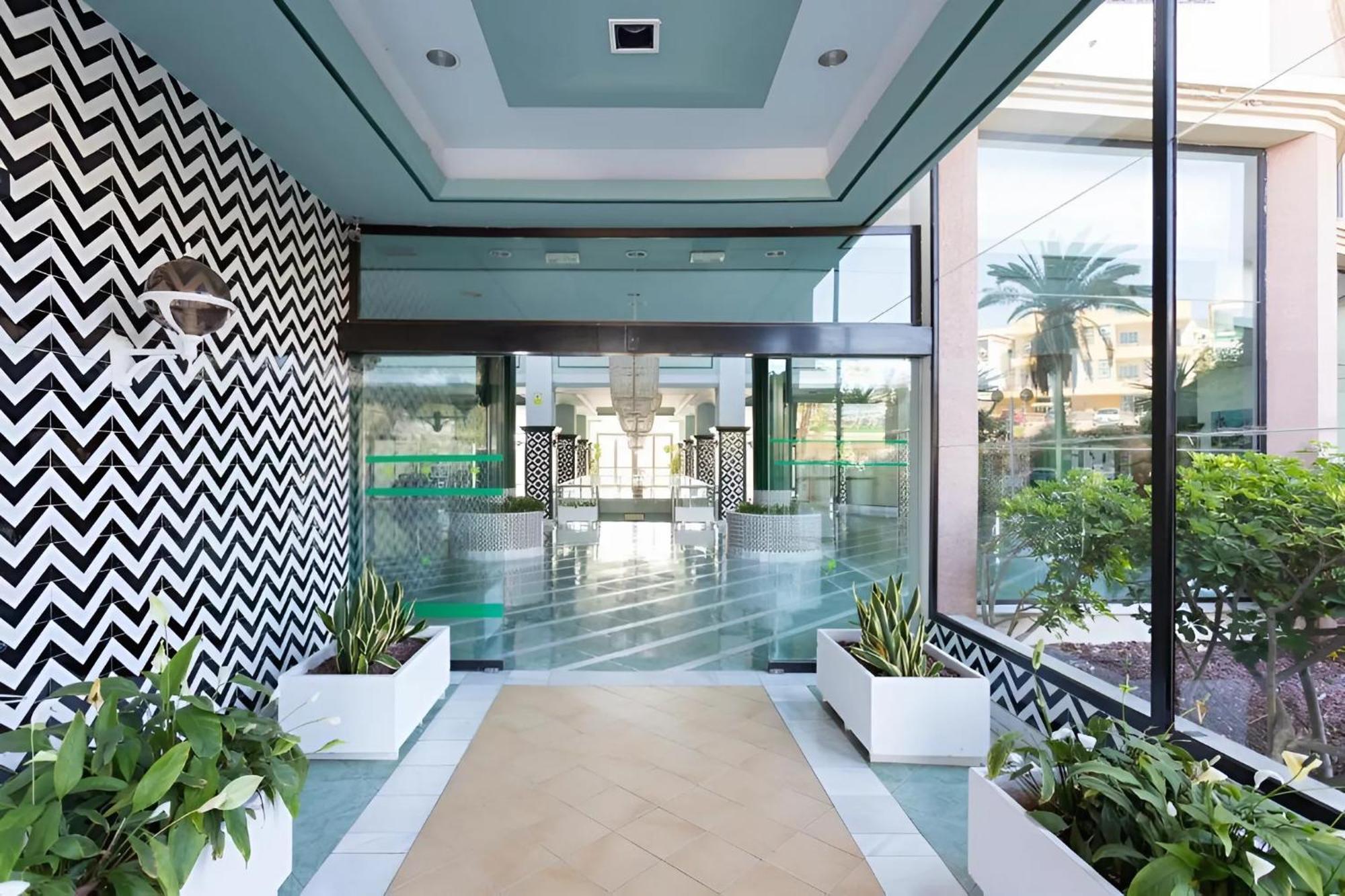 Skyline View Apartment - Free Private Parking Including & Guest Bonus Costa Adeje  Esterno foto