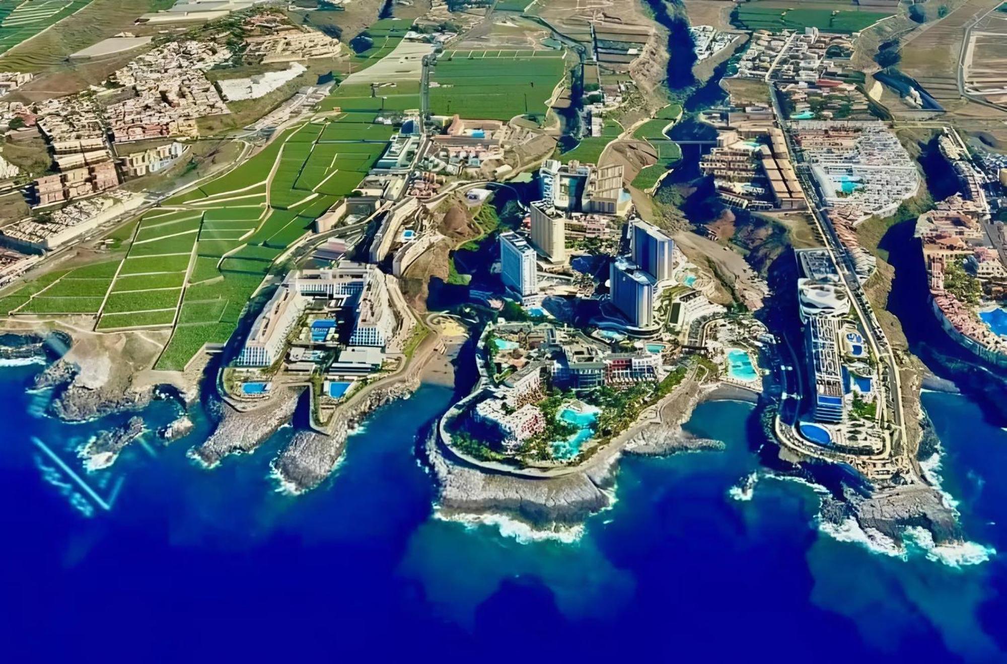 Skyline View Apartment - Free Private Parking Including & Guest Bonus Costa Adeje  Esterno foto
