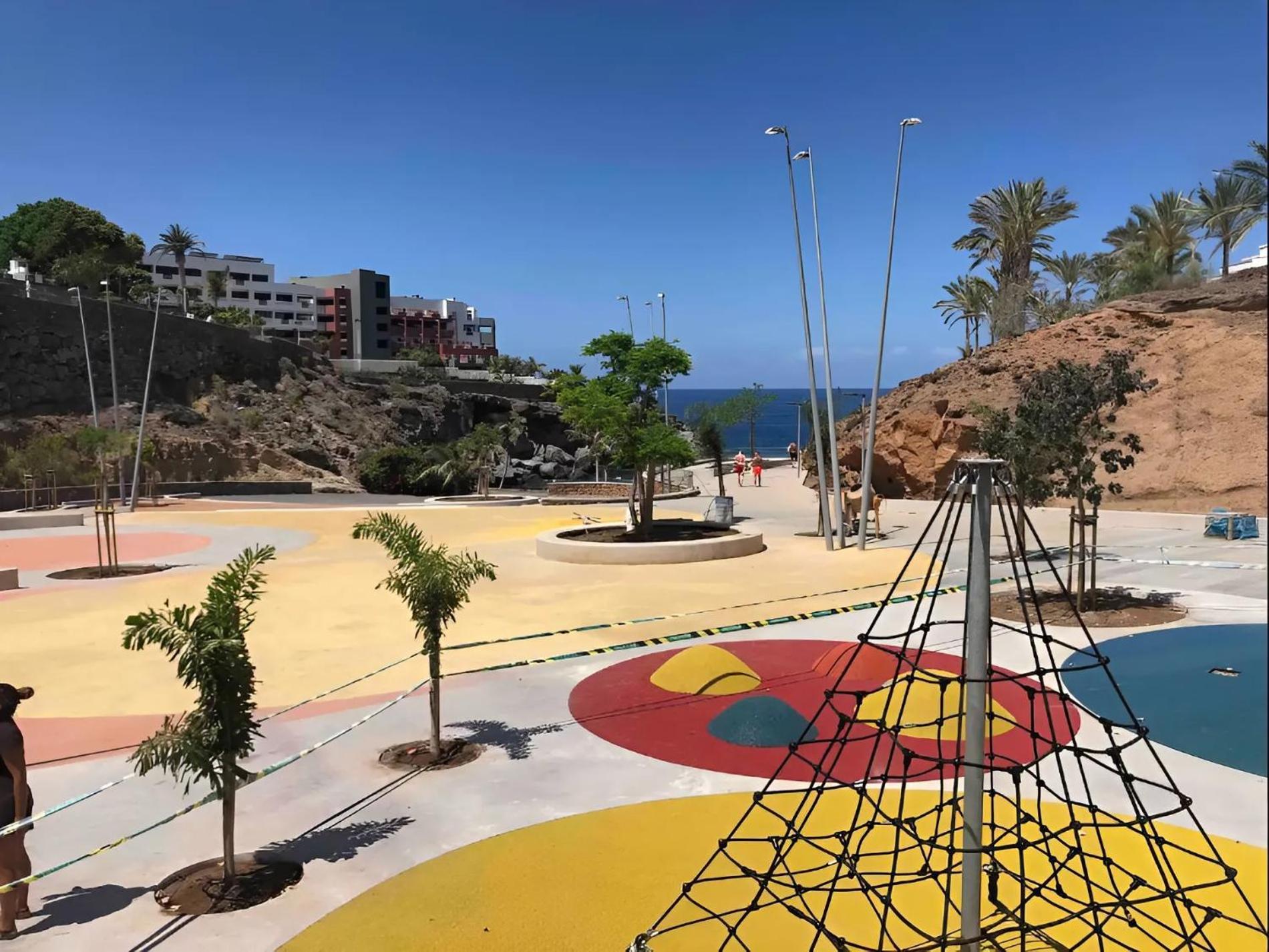 Skyline View Apartment - Free Private Parking Including & Guest Bonus Costa Adeje  Esterno foto